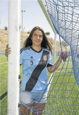  ?? A.J. GONZÁLEZ ?? La cordobesa Rocío Gálvez, con la camiseta de la selección española.