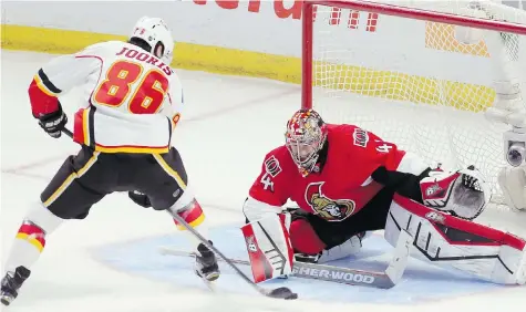  ?? FRED CHARTRAND/The Canadian Press ?? Veteran Craig Anderson has taken back the full-time goaltendin­g duties as the Ottawa Senators push for a playoff spot.