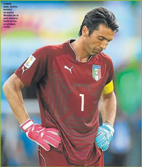  ?? FOTOS: AP ?? POBRE GIGI. Buffon terminó su quinto Mundial de la peor manera: Italia se fue en primera ronda.