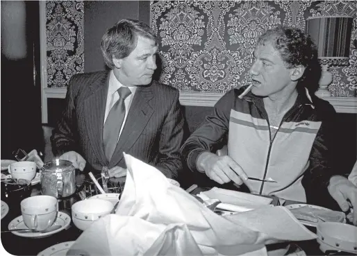  ??  ?? Alan Brazil enjoys a pre-match meal with Ipswich Town manager, Bobby Robson, back in February, 1982