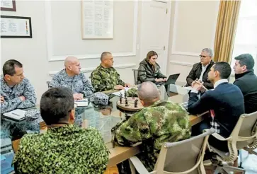  ?? Cortesía ?? Presidente Duque reunido con la cúpula militar y de la Policía.