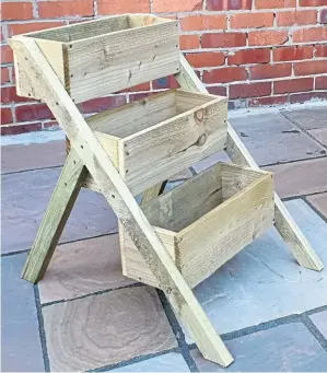  ??  ?? Free-standing garden/herb ladder planter, £44.99, Willowprod­uctByLeigh at Etsy