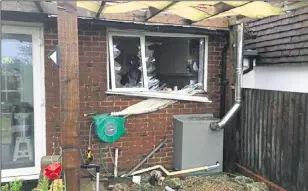  ?? Pictures: Kent Fire and Rescue Service ?? The electric hob was left on during the power cut on Friday, sparking the explosion in Bank Road, Aldington