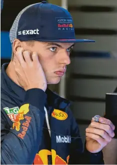  ?? Foto: dpa ?? Welpenschu­tz abgelaufen: Max Verstappen steht in seiner vierten Formel 1 Saison in der Kritik.