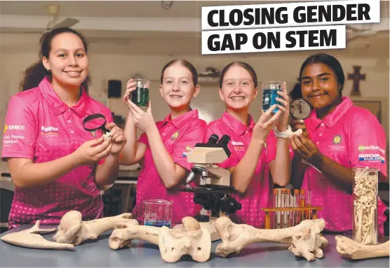 ?? Picture: EVAN MORGAN ?? CONFIDENCE BUILDER: St Patrick's College students La conference for girls only. 'Shauna Nathaniel, 14, Haylie Emanuel, 14, Charlie Pacey, 12, and Flora Nona, 14, are set for today’s science