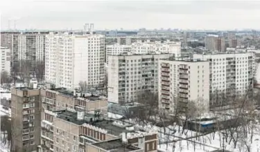  ?? ?? Soviet-era apartment buildings in Moscow, Russia.