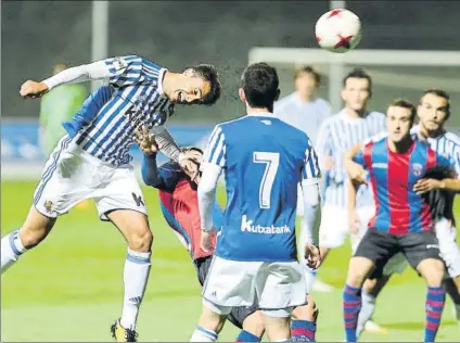  ?? FOTO: LUISMARI UNCITI ?? El Sanse visita esta tarde al Arenas en busca de tres puntos que le permitan escalar a las cuatro primeras posiciones