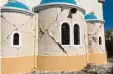  ??  ?? Durch das Erdbeben wurden auf der Insel Kos auch Häuser beschädigt.