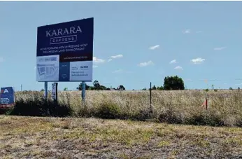  ??  ?? LAND AVAILABLE: Karara Gardens in Wyreema is one of many estates that is up for grabs.