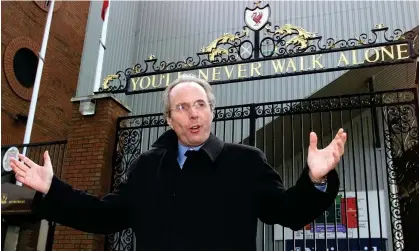  ?? ?? Sven-Göran Eriksson outside Anfield before taking charge of England’s game there against Finland in March 2001. Photograph: Phil Noble/PA
