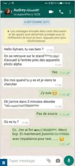  ??  ?? On le sait peu, mais WhatsApp est un utilitaire de messagerie instantané­e particuliè­rement discret.
B