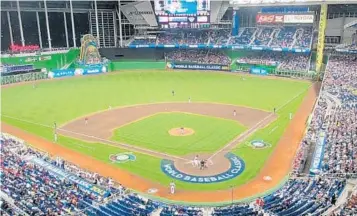  ?? AURELIO MORENO/EL SENTINEL FILE ?? The World Baseball Classic returns to Marlins Park, which also played host during the 2013 games.