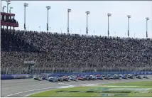  ?? WILL LESTER — SOUTHERN CALIFORNIA NEWS GROUP ?? Pole sitter Austin Cindric leads the field to start the NASCAR Wise Power 400last year at Auto Club Speedway in Fontana.