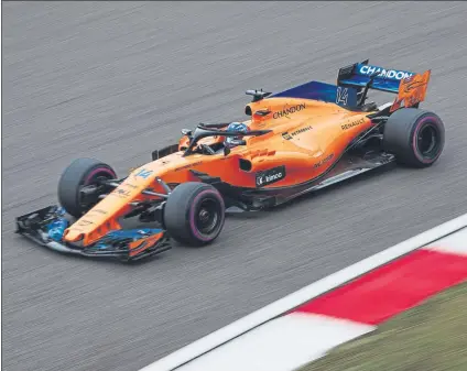  ?? FOTO: GETTY ?? McLaren sigue trabajando para que el nuevo coche de 2018 pise la pista por primera vez esta temporada en el GP de España de F1