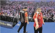  ?? BILD: SN/PDC-EUROPE.TV ?? Mensur Suljović überstand bei der WM in London die erste Runde.