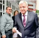  ??  ?? AL RESCATE. Dice AMLO que ya prepara el plan para extraer más petróleo.