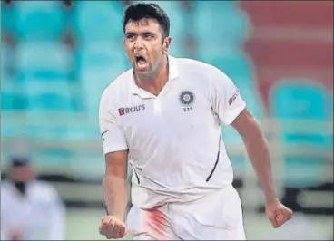  ?? PTI ?? ■ Ravichandr­an Ashwin celebrates the wicket of Quinton de Kock at the ACA-VDCA Cricket Stadium in Visakhapat­nam on Friday.