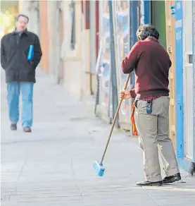  ??  ?? Gremio fuerte. Los encargados de edificios ganaron en 2019.