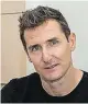  ??  ?? Miroslav Klose ist ab Juli bei Bayern München neuer CoTrainer von Hansi Flick.