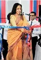  ??  ?? Kalsha Amarasingh­e - Executive Director of LOLC Group cutting the ribbon.