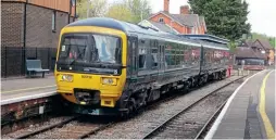  ?? JIM TUCKER/RCTS ?? GWR’s No. 165118 has arrived at Bourne End on April 26 after working the 14.34 from Maidenhead. The service will now reverse and proceed to Marlow. Beyond the buffers, the line formerly carried on towards High Wycombe.