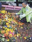  ?? PRAFUL GANGURDE ?? Floral waste collected from Upavan lake.