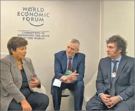  ?? NA ?? EN DAVOS. Milei y la directora del FMI, Kristalina Georgieva.