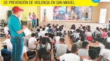  ??  ?? Atención. Un total de 1,300 estudiante­s de ocho centros educativos participan en el Programa Integral Juvenil Don Bosco.