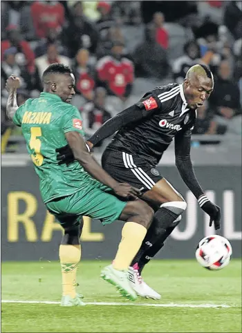  ?? PHOTO: ANTONIO MUCHAVE ?? Orlando Pirates striker Tendai Ndoro evades Golden Arrows defender Limbikani Mzava during their Absa Pemiership clash in Soweto last night.