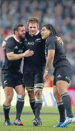  ??  ?? Victorious: From left, Ryan Crotty, Richie McCaw and Ma’a Nonu of the All Blacks celebrate their win after the rugby test match between Ireland and New Zealand at Aviva Stadium on November 24, in Dublin, Ireland. Photo: PHIL WALTER/ GETTY...