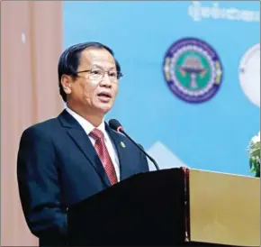  ?? HEAN RANGSEY ?? Ministry of Industry and Handicraft­s secretary of state Oum Sotha speaks at the Clean Water Conference and Exhibition 2019 on Wednesday.