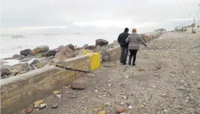  ?? GABRIEL UTIEL ?? Imagen de daños causados por la borrasca ‘Filomena’ el pasado enero en la playa de Benafeli de Almassora.