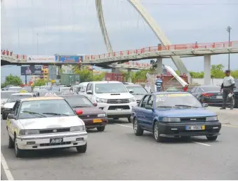  ?? ARCHIVO/LUIS GÓMEZ ?? Transporte de pasajeros podría verse afectado hoy en las rutas donde participa Fenatrano.