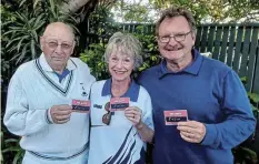  ?? Pictures: SUPPLIED ?? BIG PRIZE: Rodney Gradwell, Linda May and Gavin Muir, who were all rewarded with vouchers sponsored by The Boys at Penny Farthing.