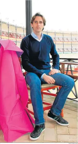  ?? ORGAMBIDES ?? Alejandro Morilla, en el palco de la plaza de toros de El Puerto.