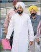  ?? RAVI KUMAR/HT ?? Former CM Charanjit Singh Channi coming out of the VB office in Mohali.