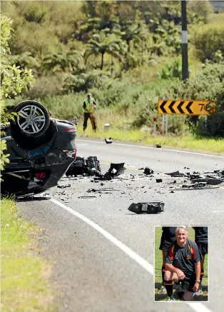  ?? PHOTO: CHRISTEL YARDLEY/STUFF ?? The fatal crash scene on River Rd on the outskirts of Hamilton. Inset Glenn Elliott.