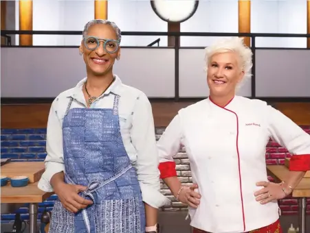  ??  ?? Carla Hall and Anne Burrell as seen in “Worst Cooks in America”