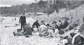  ??  ?? Southport people on the beach in the 1930s.