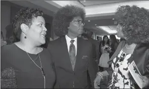  ??  ?? Pamela Smith, Sherman Steward and Benita Browning