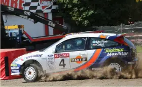  ?? ?? Evans Sr finally opted to drive McRae’s famous Ford Focus WRC