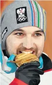  ?? Fotos: APA/Techt, ÖRV ?? Links David Gleirscher, wie er in der „Frozen Period“, die den olympische­n Sponsoren Exklusivit­ät sichert, zu sehen ist. Rechts David Gleirscher in den Jahren davor und danach.