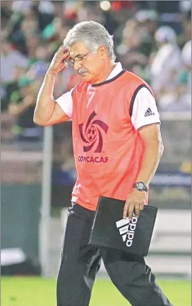  ??  ?? Ricardo Ferretti espera que si existen errores arbitrales al enfrentar al Monterrey, las pifias no influya en el marcador ■ Foto Jam Media