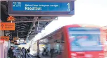  ?? FOTO: OH ?? Das Ziel für die Bodensee-Bahn? Ein halbstündl­icher Takt auf einer elektrifiz­ierten Strecke, sagt Bodenseekr­eis-Landrat Lothar Wölfle.