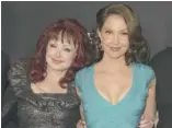  ?? JORDAN STRAUSS/INVISION/AP ?? Naomi Judd and Ashley Judd in 2013.