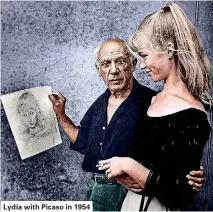  ??  ?? Lydia with Picaso in 1954