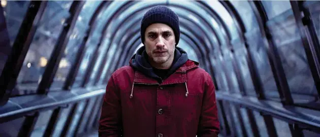  ?? Divulgação ?? O ator Gael García Bernal em cena do filme ‘Another End’, de Piero Massina