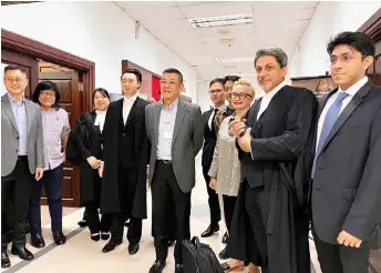 Defamation: Court orders DAP’s Kong to pay RM250,000 to Wee - PressReader