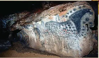  ??  ?? About 29,000 years ago: Paintings of spotted horses and human hands at the Pech Merle cave in France