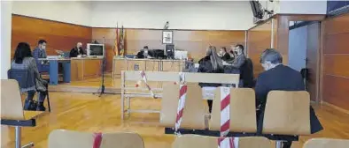  ?? MEDITERRÁN­EO ?? Imagen del juicio contra las dos sanitarias, celebrado en el juzgado de Vinaròs a principios de este mes.